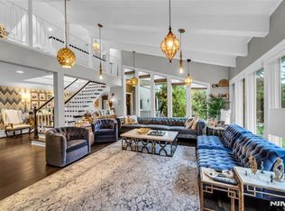 305 Westwind Ct, Norwood, NJ 07648