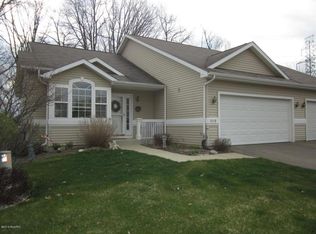 1559 Skylark Way, Kalamazoo, MI 49009