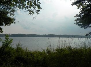 2122 Summerset Bay Dr, Newberry, SC 29332