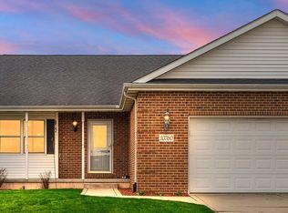 10760 Heather Dr, Winfield, IN 46307