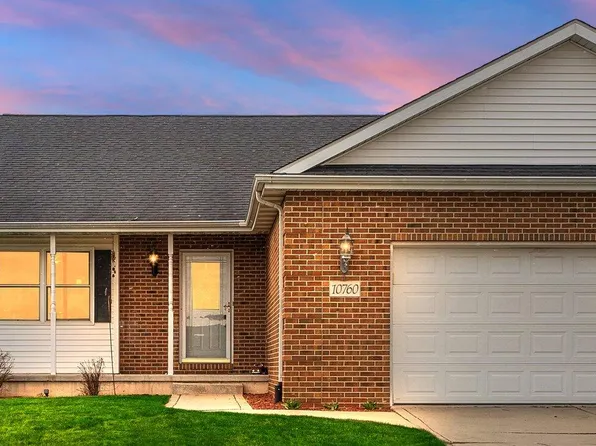 10760 Heather Dr, Winfield, IN 46307