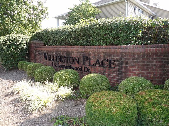 2nd image of 112 Leonardwood Dr Unit 402