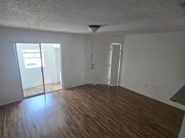111 N Pearl St, Plant City, FL