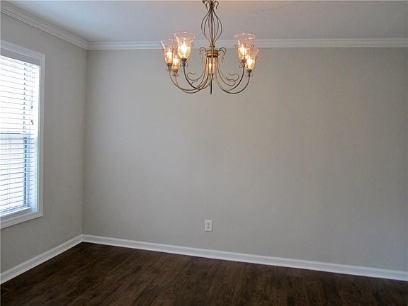 5th image of 7140 Shady Oak Ln