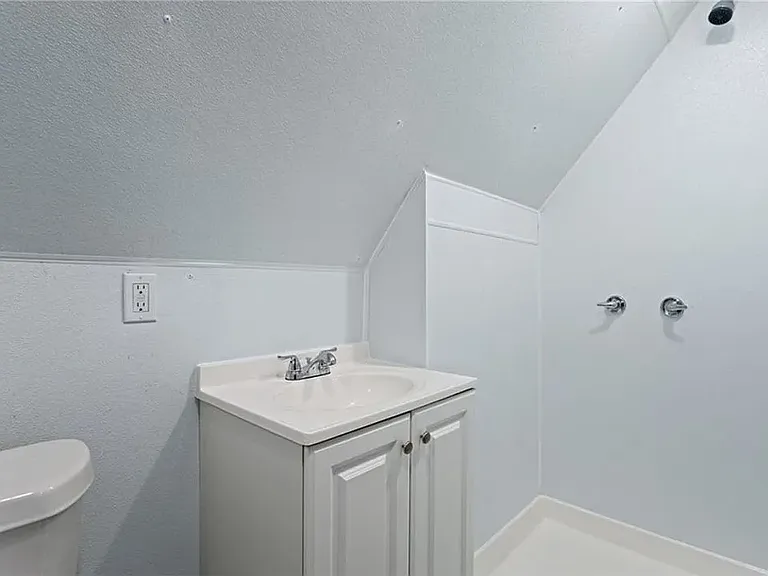 3rd Floor Bathroom