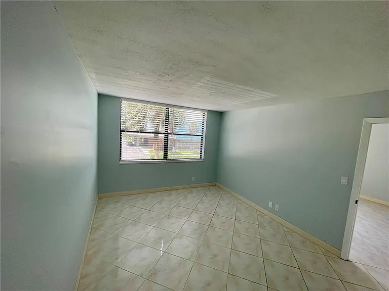 801 N Ocean Blvd #202 — Photo 11