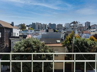 1884 Greenwich St APT 301, San Francisco, CA 94123