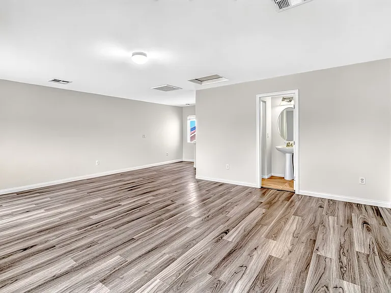 5226 Tartan Hill Ave — Photo 25