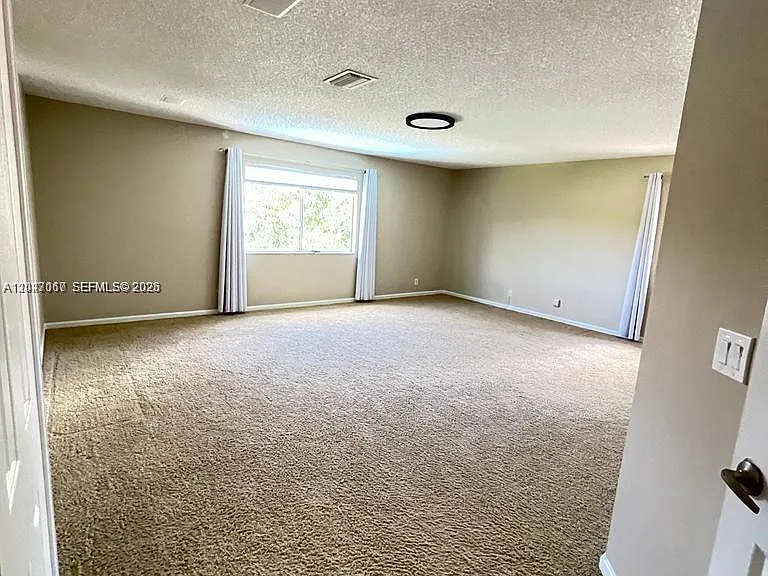 558 Stonemont Dr — Photo 8