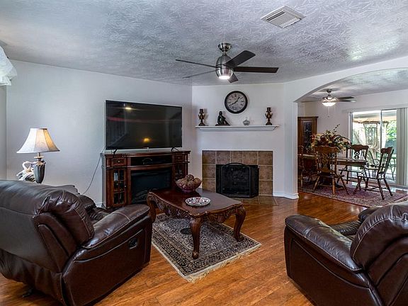 5th image of 7303 Wedgewood Dr