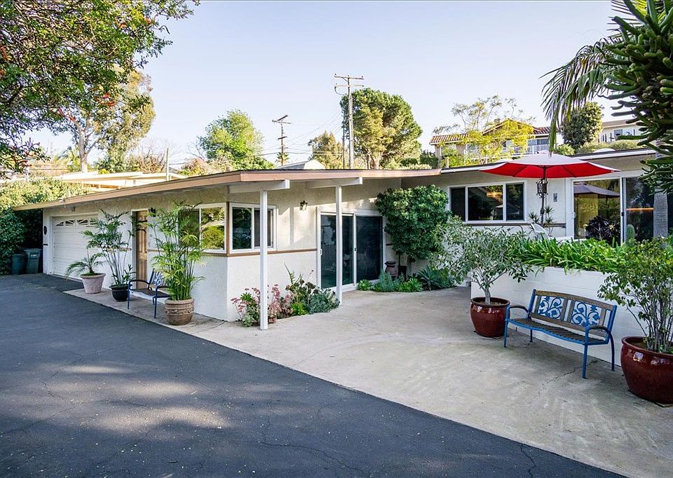 1st image of 2444 Alta Vista Dr