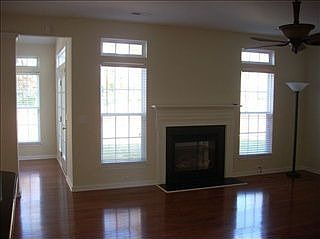 2nd image of 313 Majesty Ct