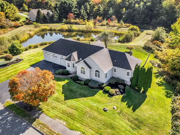 19 Ocean Greens Drive, Saco, ME 04072