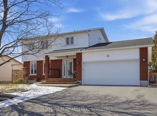 11 Promenade Blvd, Russell, ON K0A1W1