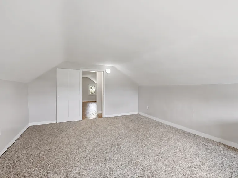 6586 S Route 123 — Photo 20