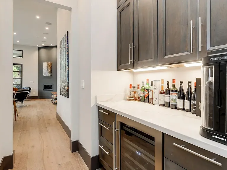 3156 Ramona St — Photo 24