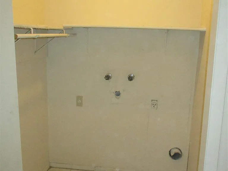 7515 Muirwood Ln — Photo 32