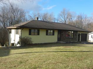 13 Big Bear Rd, Troy, NY 12182