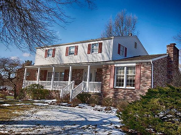 4th image of 3707 Gleneagle Dr