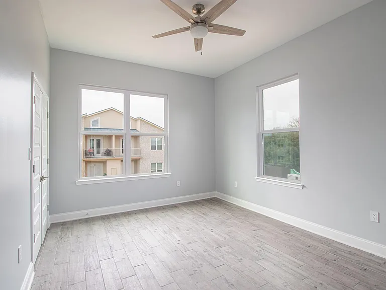 225 Winter Garden Dr #B4 — Photo 18