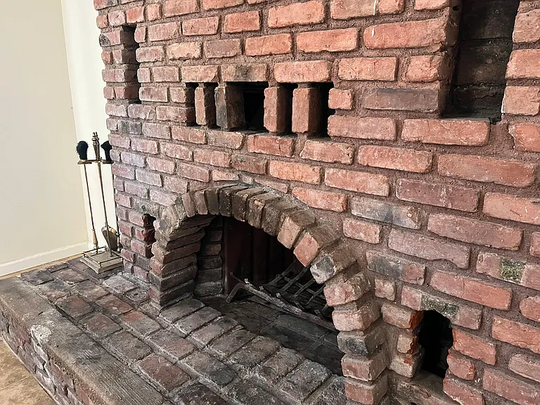 Main Home Fireplace (recently serviced)
