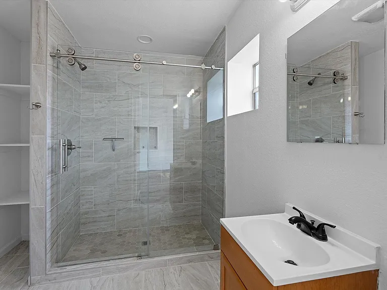 3430 Rosedale St #1 — Photo 8