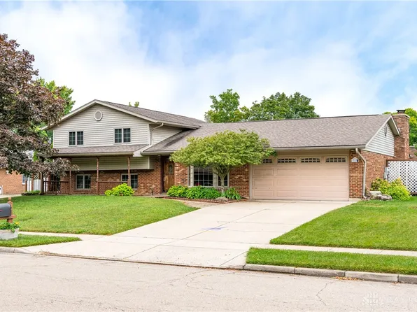 7567 Roselake Dr, Dayton, OH 45414