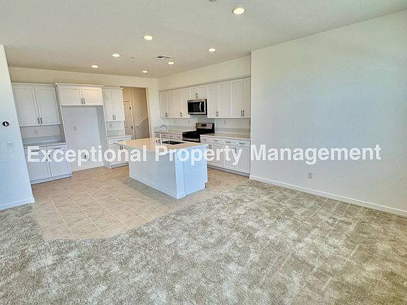 5th image of 4402 S Clifton Ave #92
