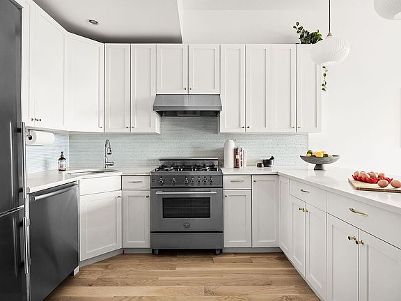 3rd image of 35 Woodhull St #3