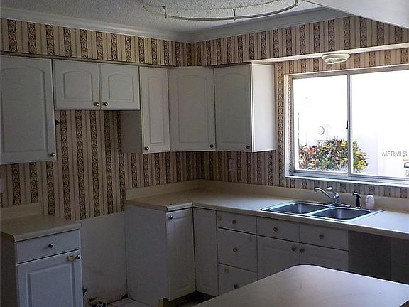 2nd image of 1678 E Orangecrest Ave
