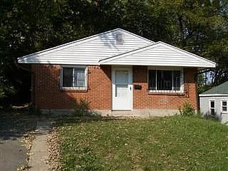 1st image of 909 Huron Ave