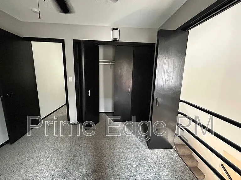 1841 Ridgehaven Ct #4 — Photo 10