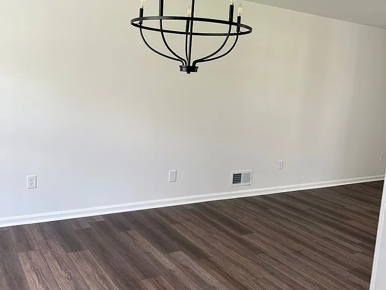 1424 Willow Way — Photo 8