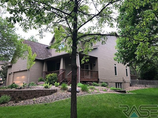 1st image of 5221 S Sweetbriar Ct