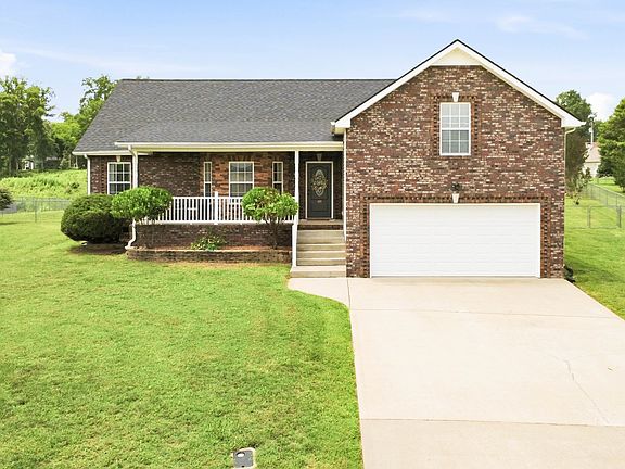 3rd image of 1436 Rustys Ln