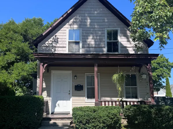 8 Park St, Oxford, MA 01540
