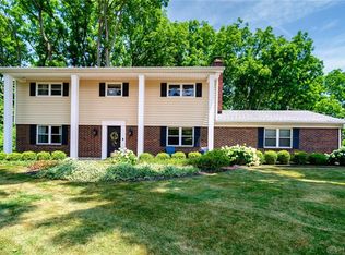 5712 Brampton Rd, Dayton, OH 45429