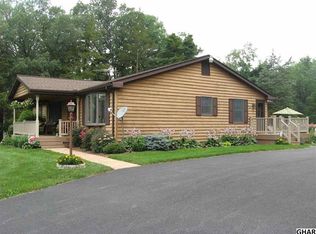 911 Big Spring Rd, Shippensburg, PA 17257