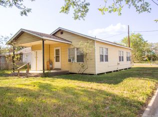 310 E Rachal, Beeville, TX 78102