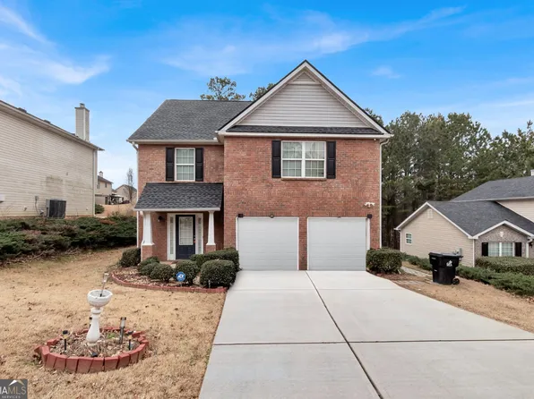 5734 Union Pointe Dr, Union City, GA 30291