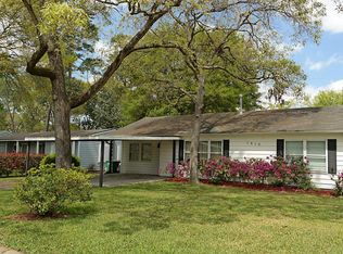 1810 Chippendale Rd, Houston, TX 77018