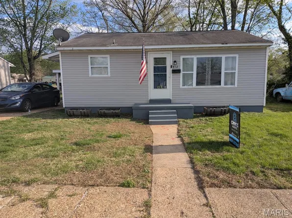 812 Raymond St, Sullivan, MO 63080