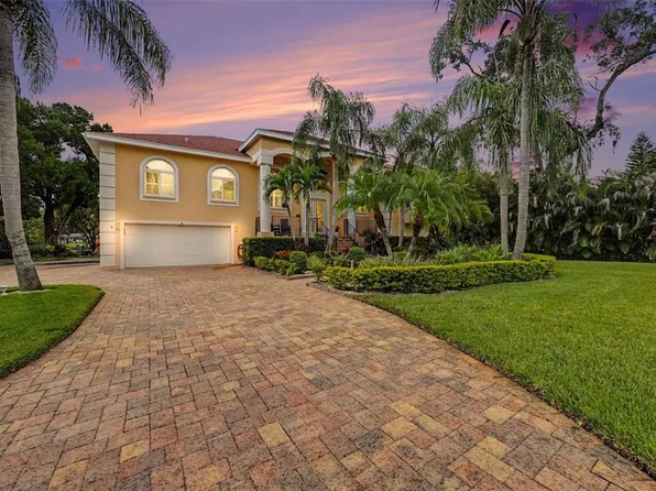 1021 W HENRY AVENUE, TAMPA, FL 33604