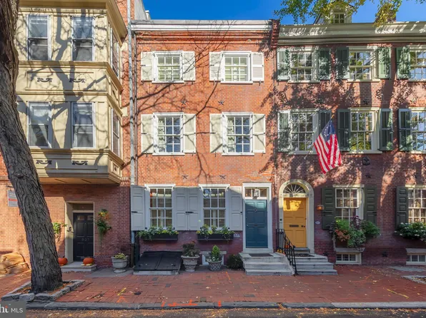 535 Delancey St, Philadelphia, PA 19106