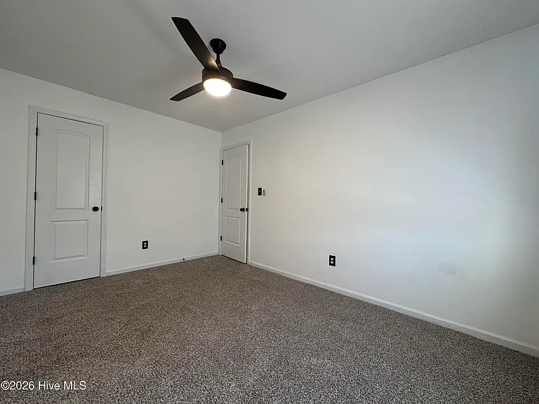 414 Myrtlewood Cir — Photo 18