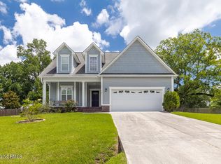 105 Cherrybark Dr, Jacksonville, NC 28540