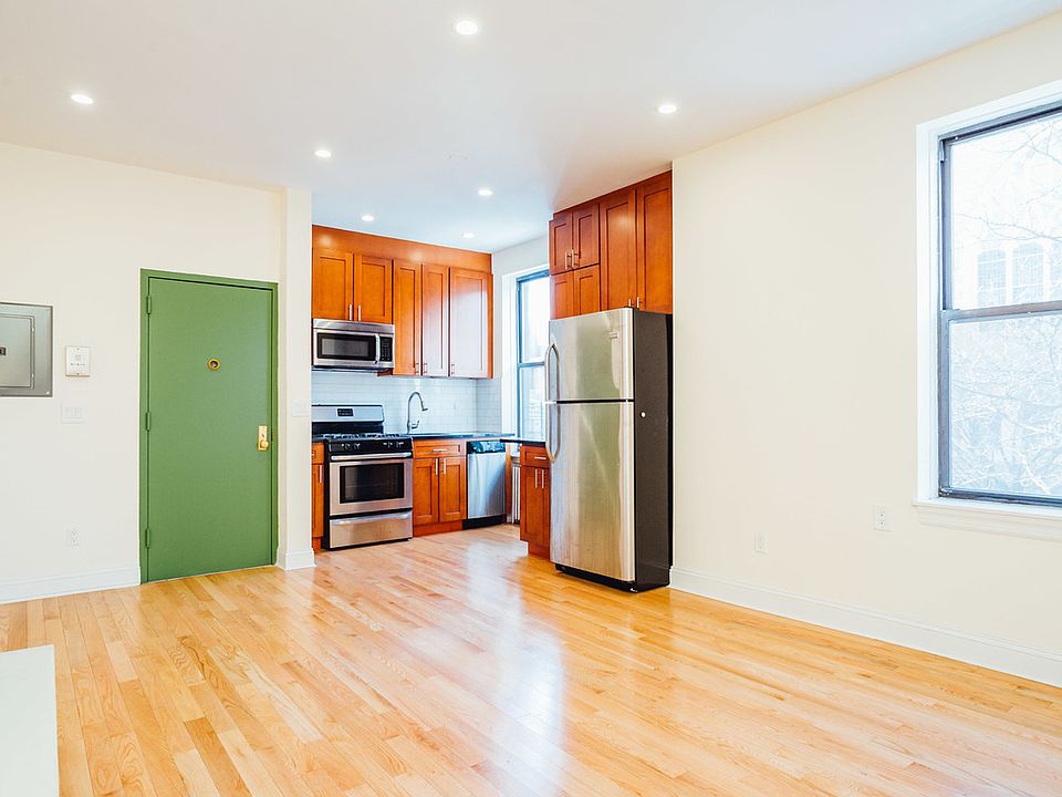 1st image of 465 Marcus Garvey Blvd #1