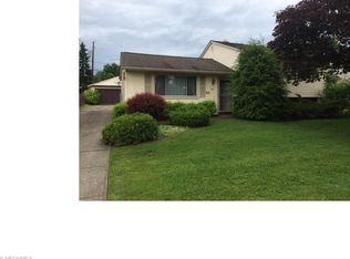11385 Johnson Dr, Parma, OH