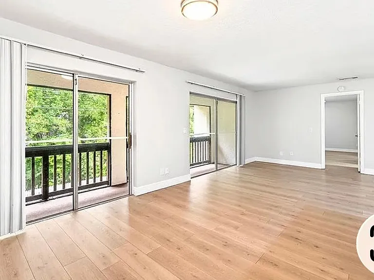 600 Northern Way #302 — Photo 13