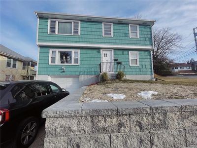 216 Ward St, Woonsocket, RI, 02895